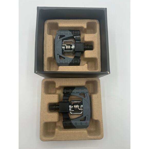 NWT Crank Brothers Mallet 1 DH Race Pedal 403g per pair Iron/Black - Picture 3 of 3